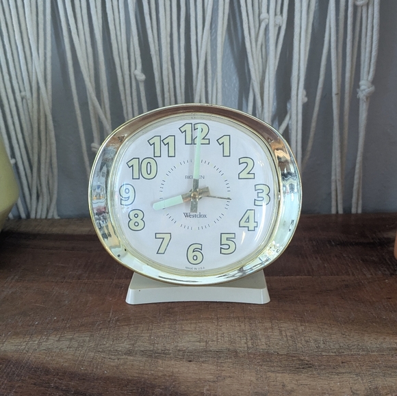 Westclox Baby Ben Alarm Clock cream MCM Wind up glow in dark USA made vintage - Picture 1 of 3